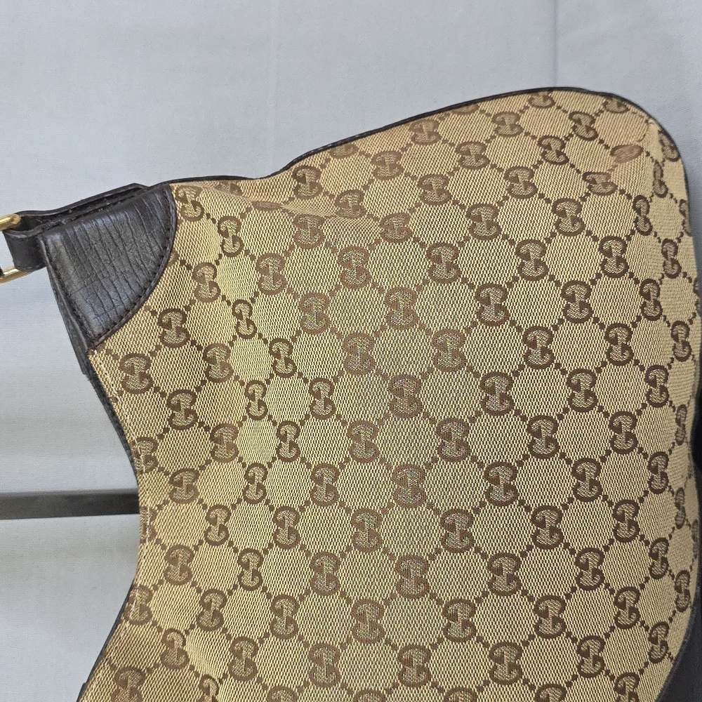 Gucci Beige and Brown Hobo Bag - Picture 8 of 16